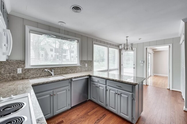 Building Photo - 6112 Melbourne Drive, Nashville, TN 37215