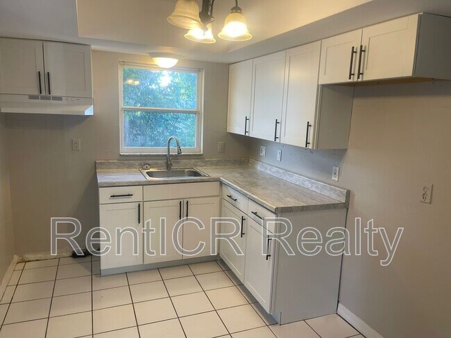 Building Photo - 5281 Bamboo Pl