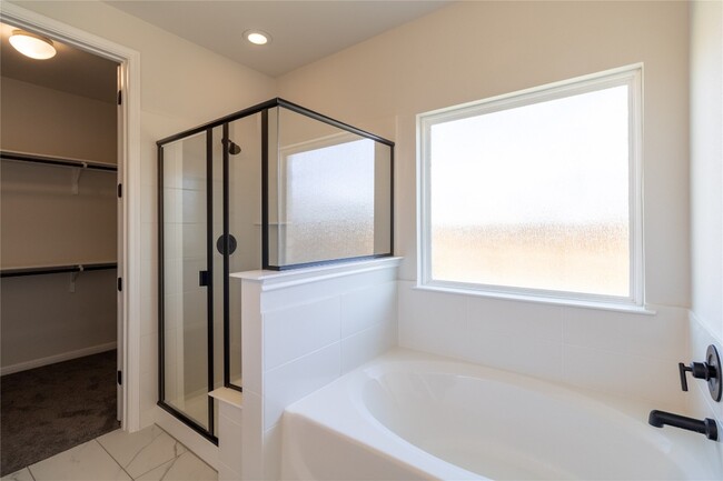 Building Photo - 7701 Donnelley Dr