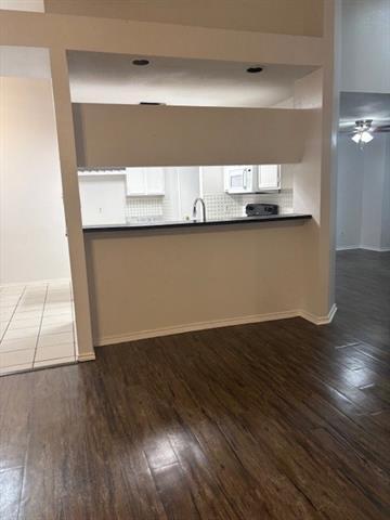 Building Photo - 7916 Rice Dr
