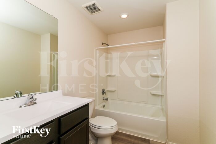 Building Photo - 26740 Frost Dr