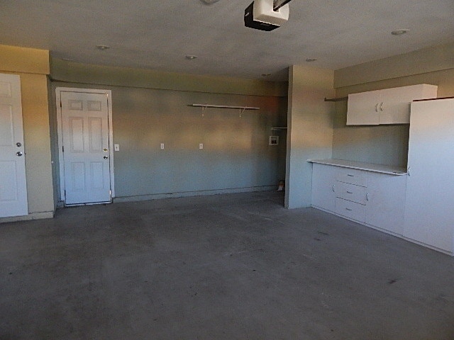 Building Photo - Stunning 4 Bedroom 3 Bath Home!!!