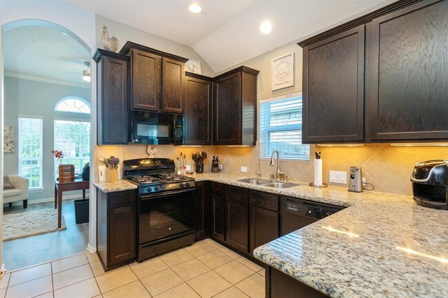 Building Photo - 3056 Winterberry Ln