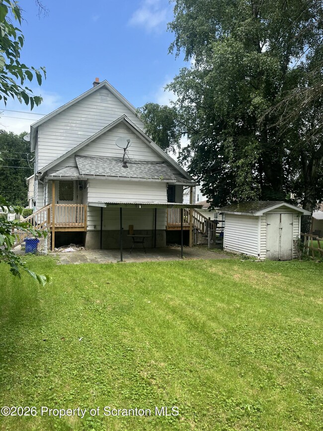 Building Photo - 161-163-163 W Parker St