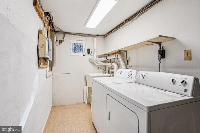 Building Photo - 2799 Beechbank Rd