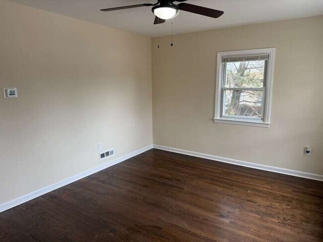 Building Photo - 316 Holy Cross Rd