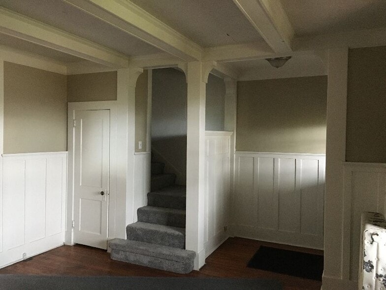 stairs to 2nd floor - 1504 Hillsdale Ave