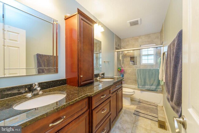 Building Photo - 6224 Capella Ave