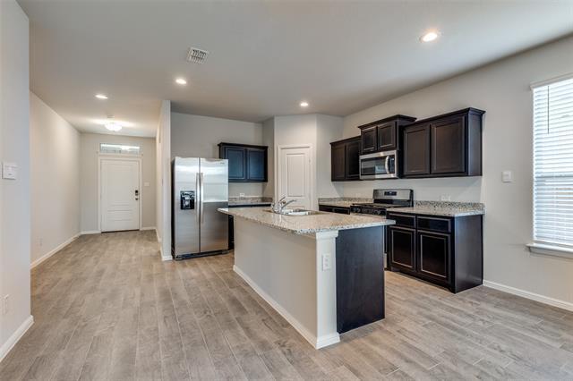 Building Photo - 9737 Fallston Dr