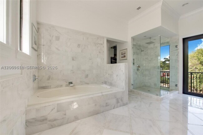 Building Photo - 1151 S Alhambra Cir