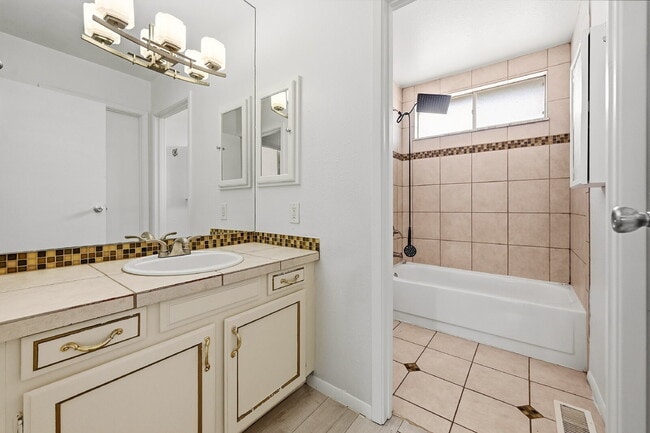 Building Photo - $2,040.95, 2-bed, 2-bath in Aurora with in Unit Laundry!