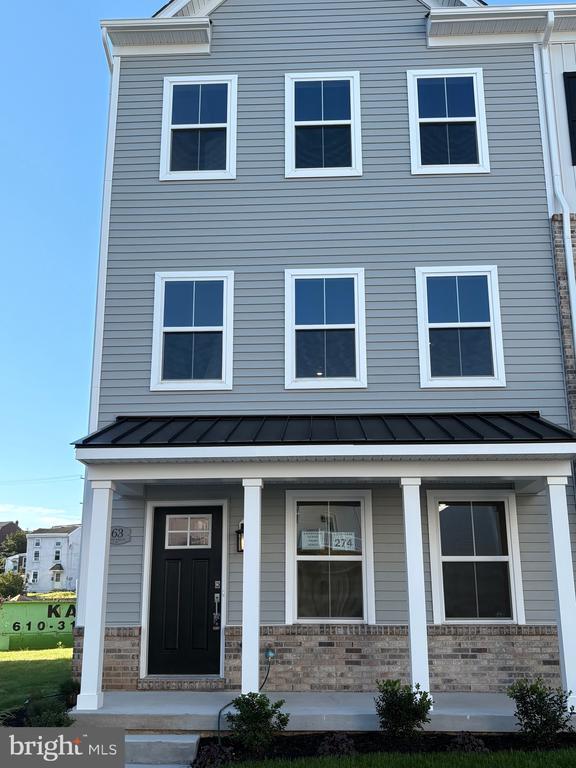 Building Photo - 63 E Front St