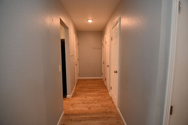 Building Photo - 2583 Gimelli Way