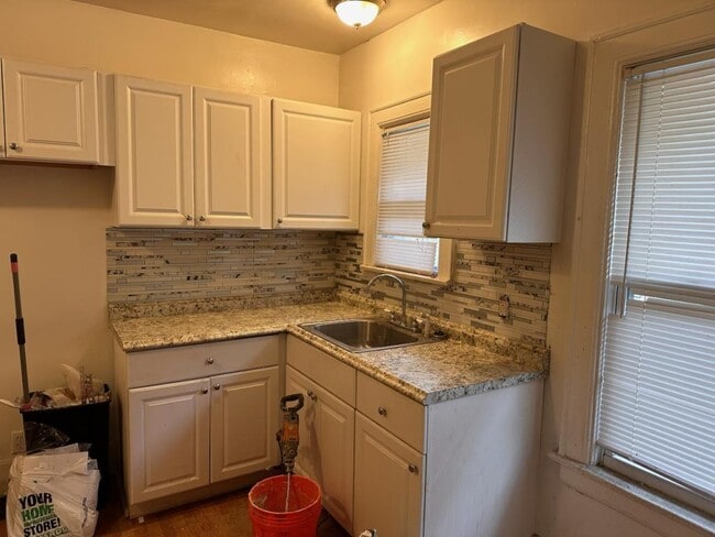 Building Photo - 1412 Glynn Ct