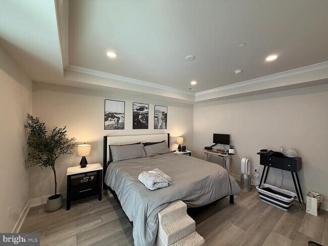Building Photo - 3100 Schirra Ln