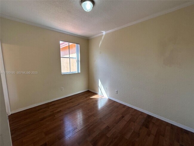 Building Photo - 2279 Anchor Ct