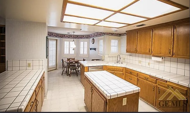 Building Photo - Coming Soon!