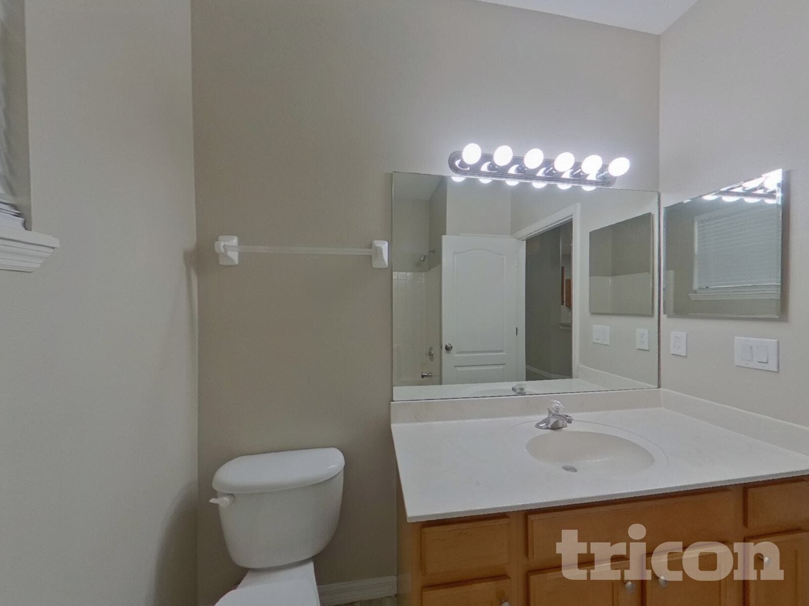 Building Photo - 502 Azalea Bloom Dr