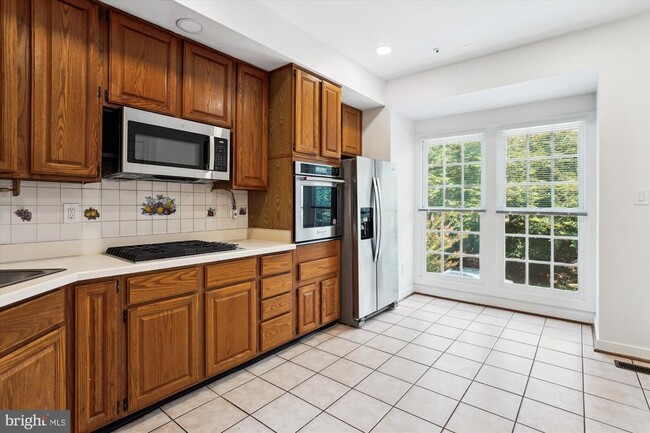 Building Photo - 15738 Cherry Blossom Ln