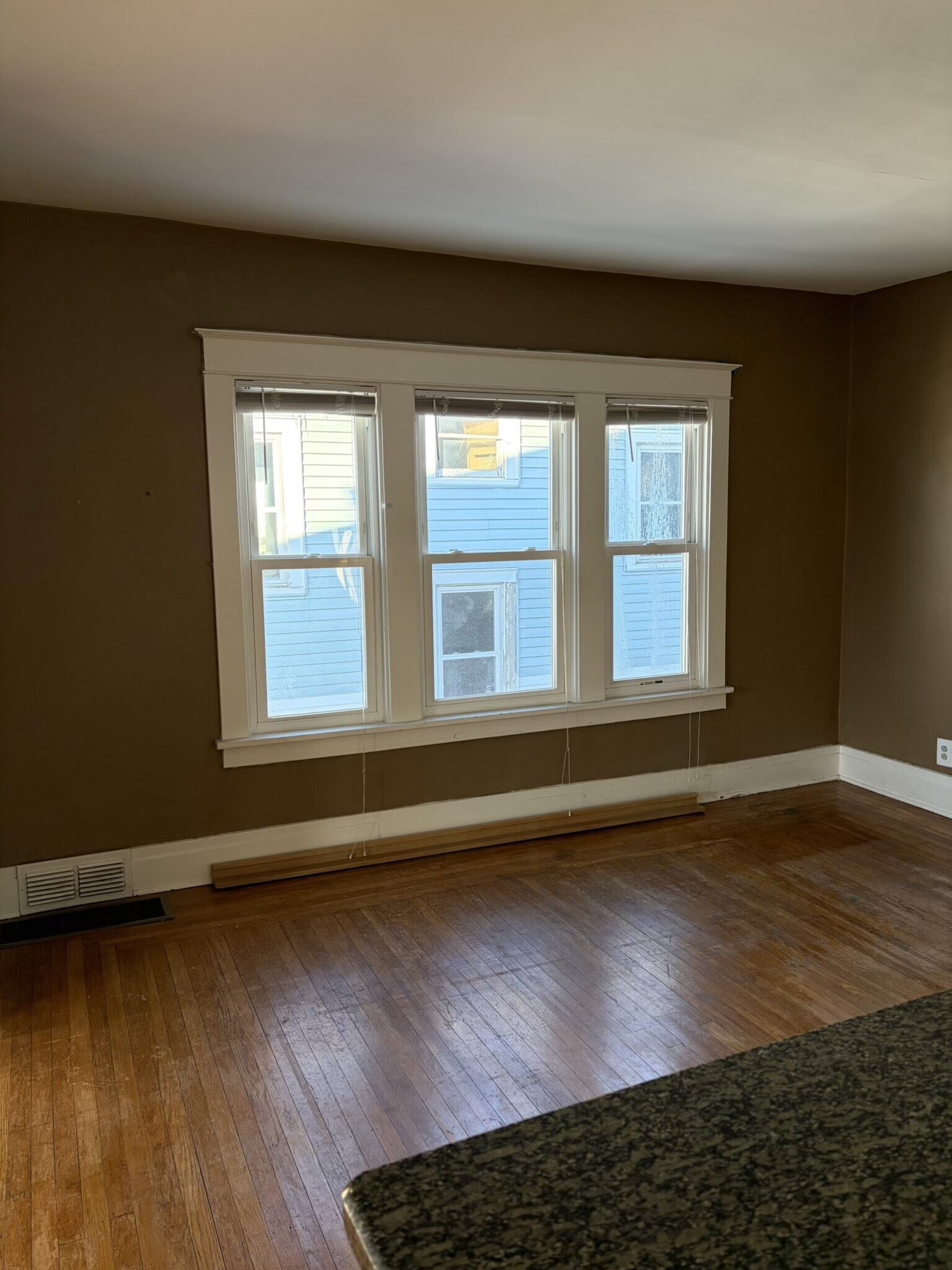 Building Photo - 159 Carmel Rd