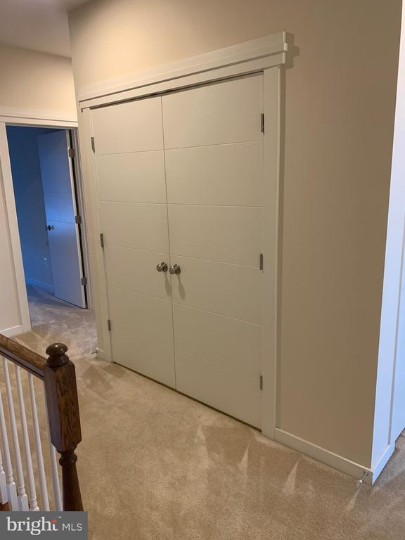 Building Photo - 21035 Ashburn Heights Dr