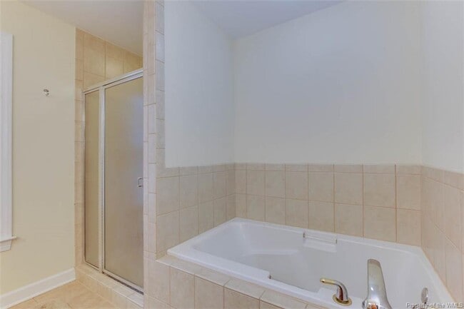 Building Photo - 4609 Town Creek Dr
