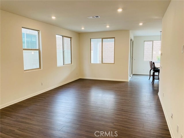 Building Photo - 1449 Laurelwood Dr