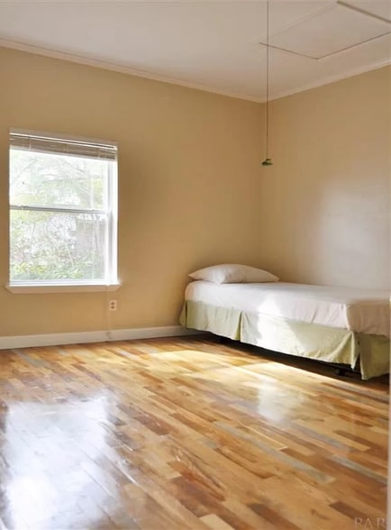 Building Photo - 714 W Zarragossa St