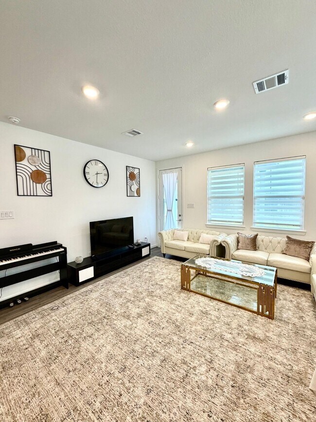 Building Photo - 7558 Magnolia Orchid Ln