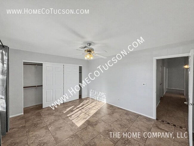 Building Photo - 12690 N Bandanna Way