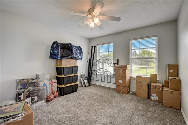 Building Photo - 1020 Savannah Dr