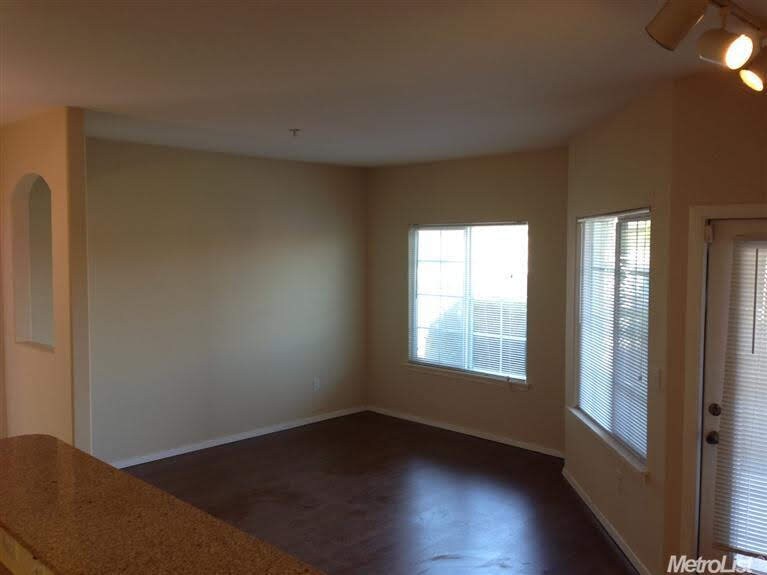 Building Photo - 4200 E Commerce Way