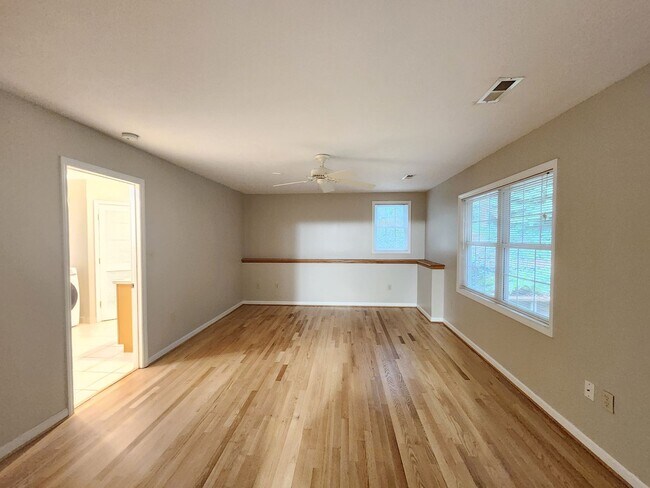 Building Photo - ***FIRST MONTH RENT FREE*** Black Mountain Rentals- Close to Lake Tomahawk and Black Mountain Gol...