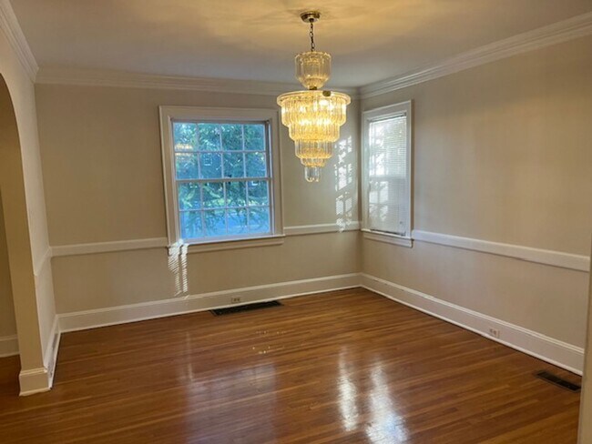 Building Photo - House in Plaza Midwood