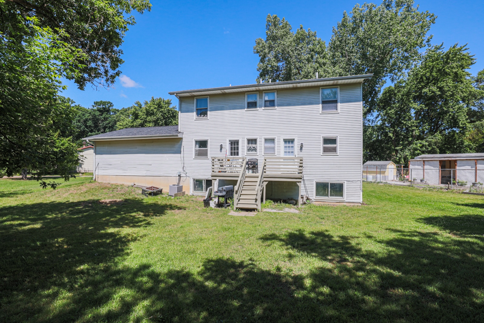 Building Photo - 156 Sluyter St SE