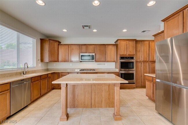 Building Photo - 8743 Mount Mira Loma Ave
