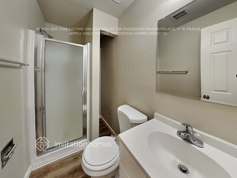 Building Photo - 1510 155th St E