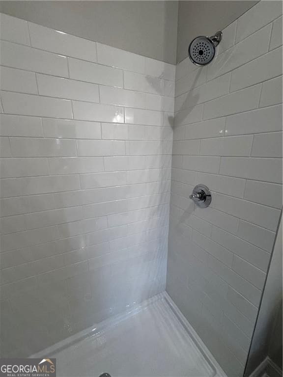 Building Photo - 1777 Temple Ave