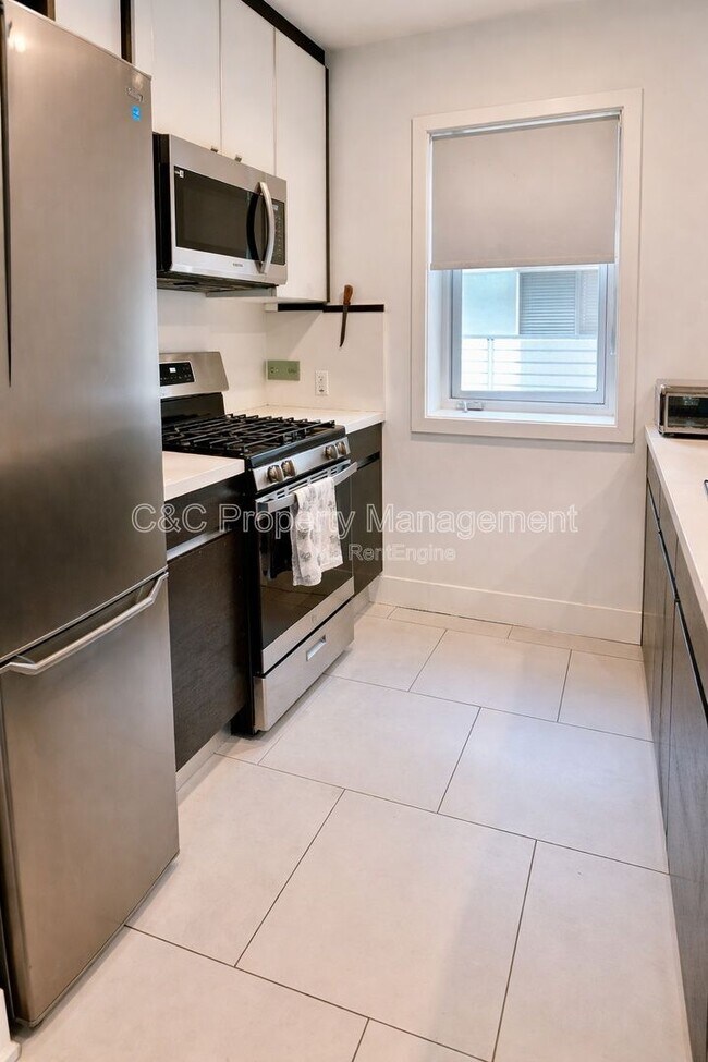 Building Photo - 7857 W Manchester Ave