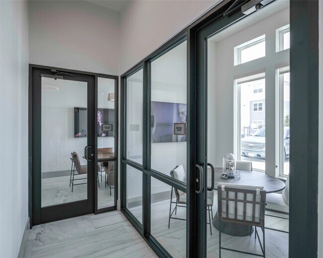 Building Photo - 13958 Cottingham Rd