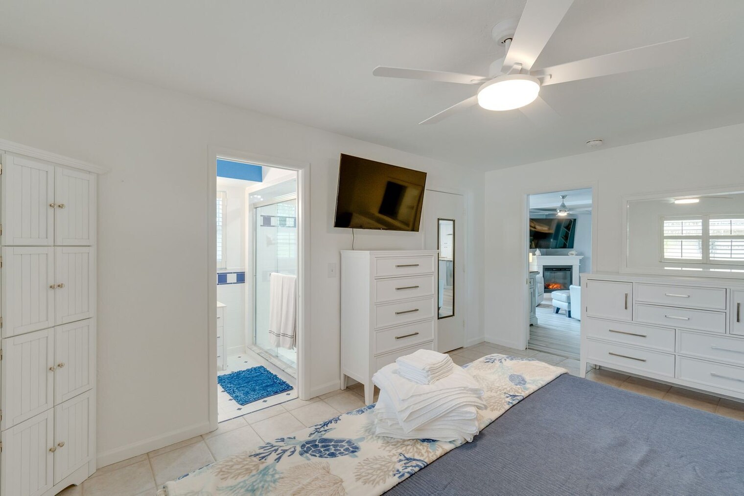 Building Photo - 6908 Antigua Pl