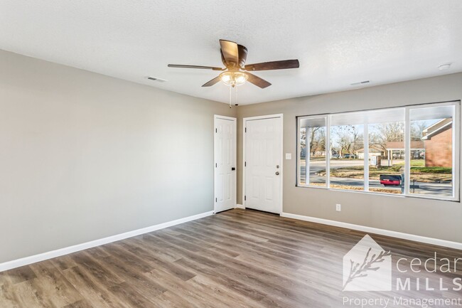 Building Photo - Brand new 3 Bedroom in Central Wichita