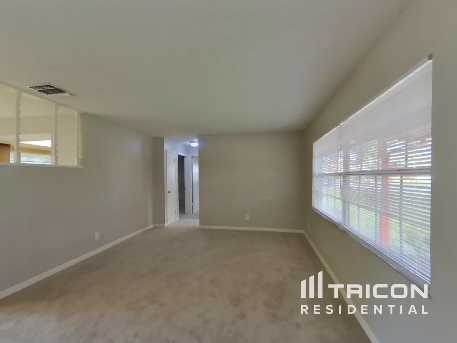 Building Photo - 1484 Bloomingdale Rd