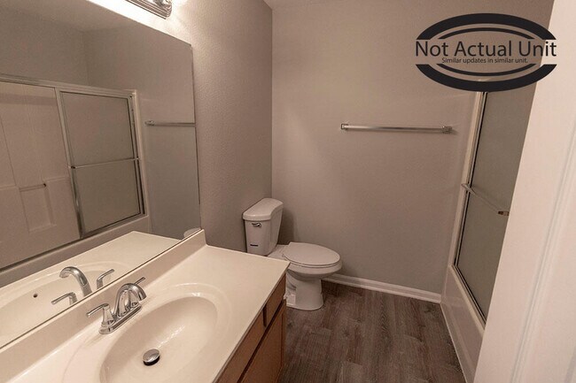 Building Photo - 1521 Typhoon Ct