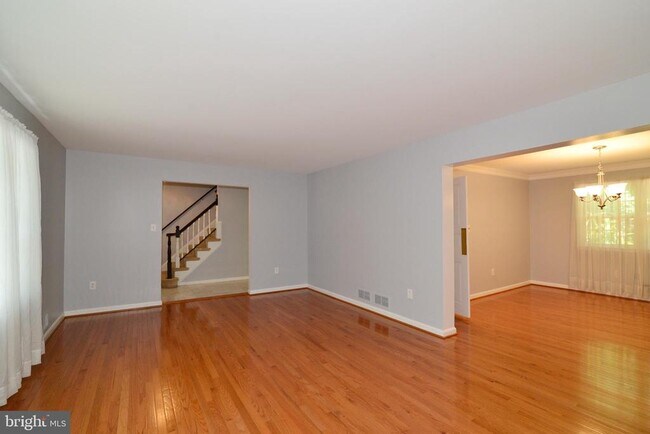 Building Photo - 1317 Forestwood Dr