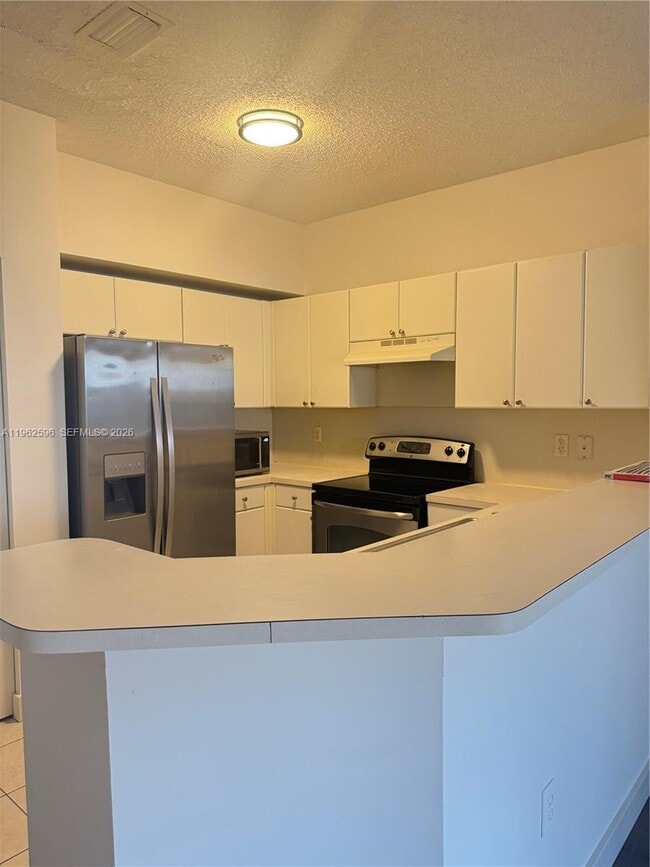 Building Photo - 2223 SE 23rd Ave