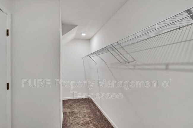 Building Photo - 3020 Goodtown Trace