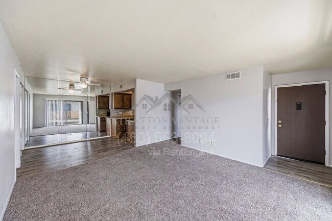 Building Photo - 16635 N Cave Creek Rd