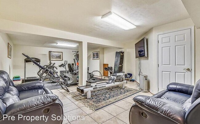 Building Photo - 5 br, 4 bath House - 3416 Burgh Lane