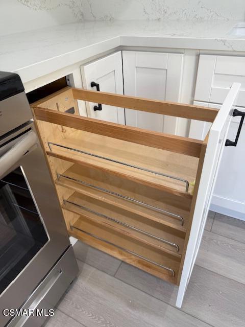 Building Photo - 648 Racquet Club Ln